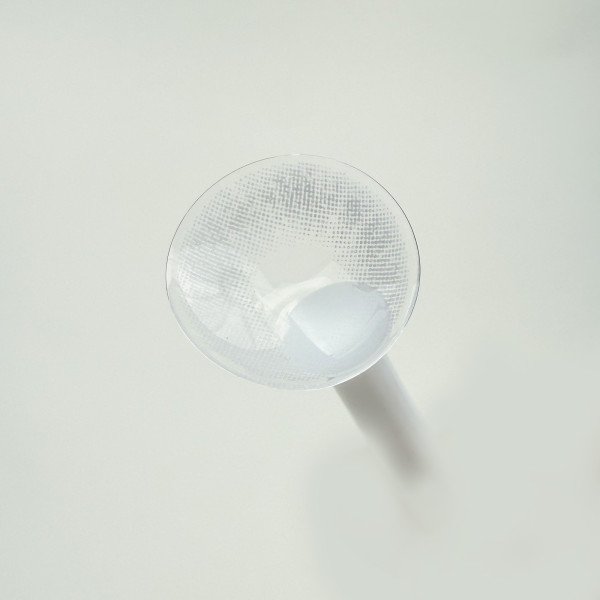 The contact lens 3D Little Devil is equipped with cat shaped contact lenses, detachable tweezers, portable outdoor daily accessories, holiday gifts, Christmas role-playing special items, makeup partie